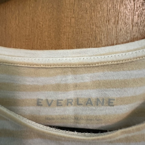 Host pick 💕EVERLANE Striped Tee in Cashew and White Size Large - Picture 4 of 6
